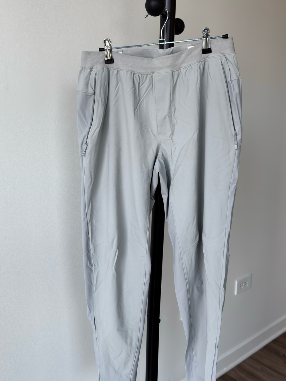 lululemon Light Gray Men’s Surge Hybrid Joggers.